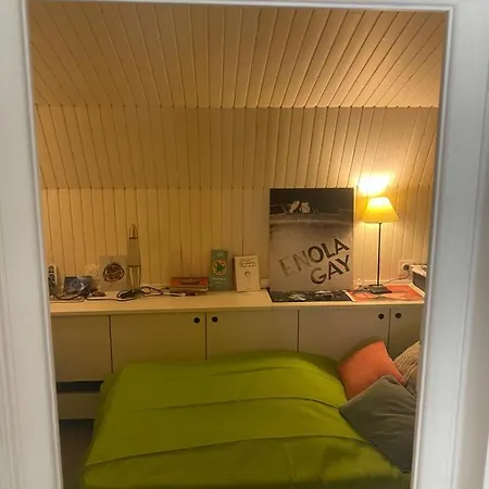 Apartment Cosy Bedroom In A House In *
